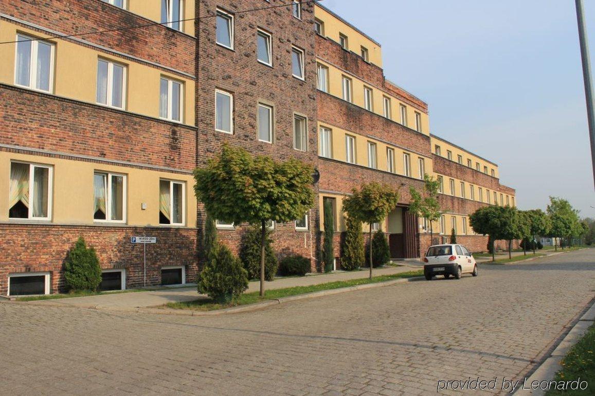 Hotel Arkadia 웨그니차 외부 사진