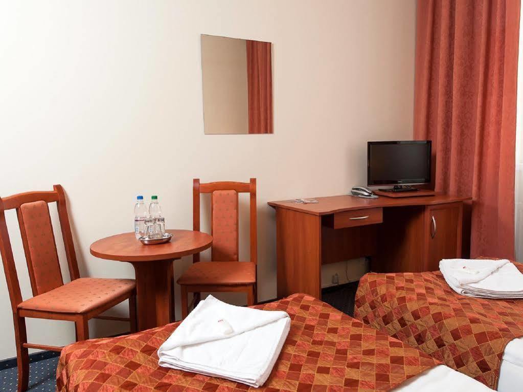 Hotel Arkadia 웨그니차 외부 사진